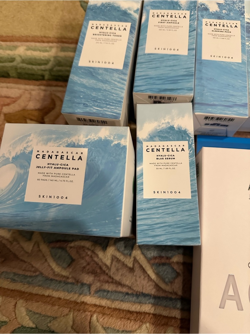 SKIN1004 Madagascar Centella Hyalu-Cica Skincare Set - Blue Wave Packaging